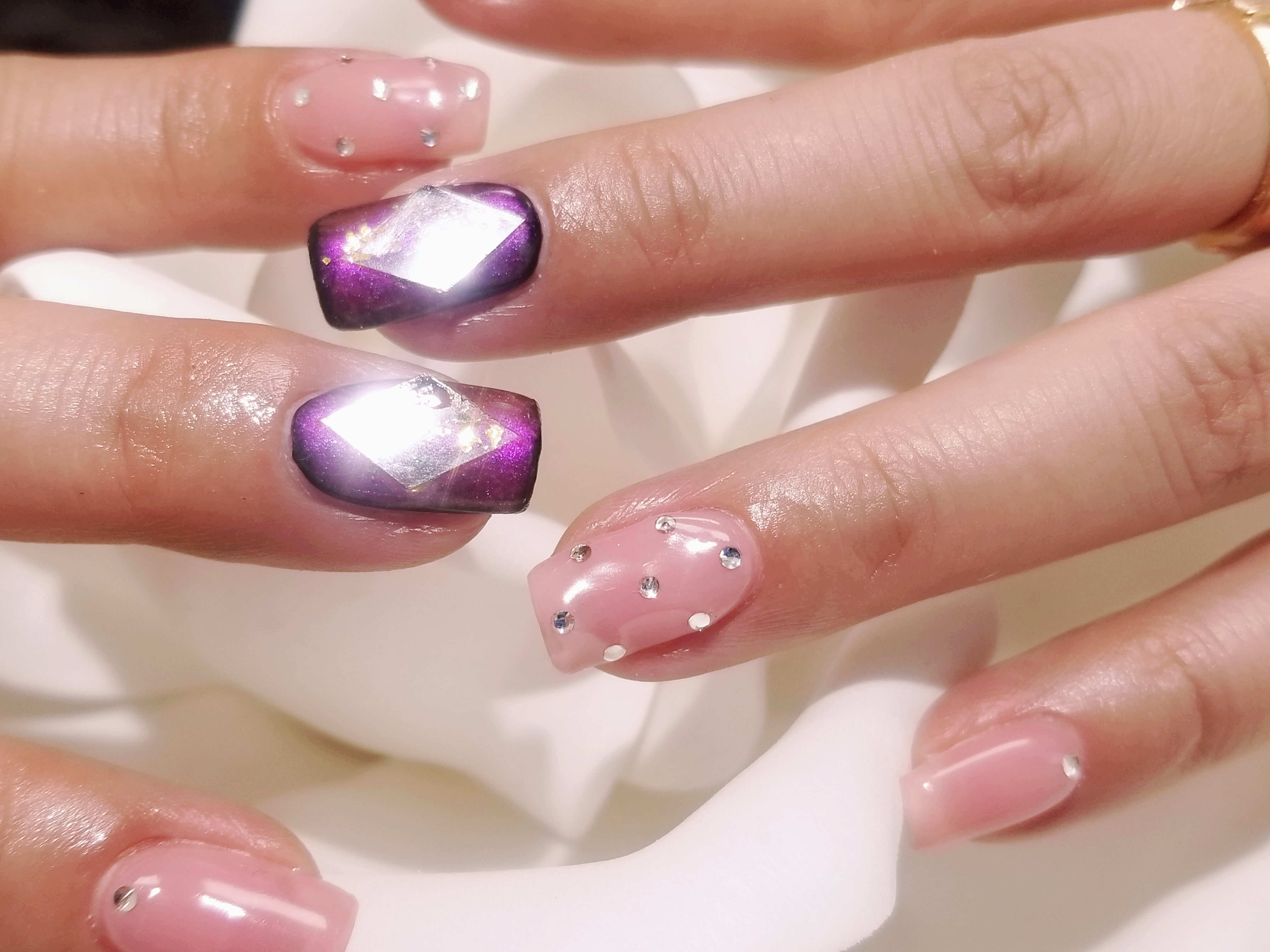 宝石ネイル Keep Nail Salon 完全プライベートのパラジェルネイルサロン